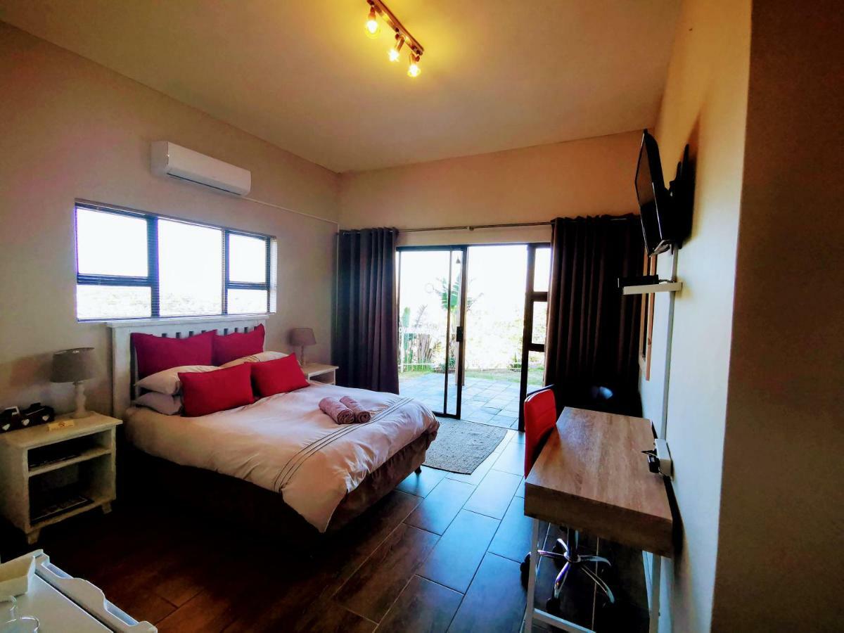 Cove View B&B Ист-Лондон Экстерьер фото